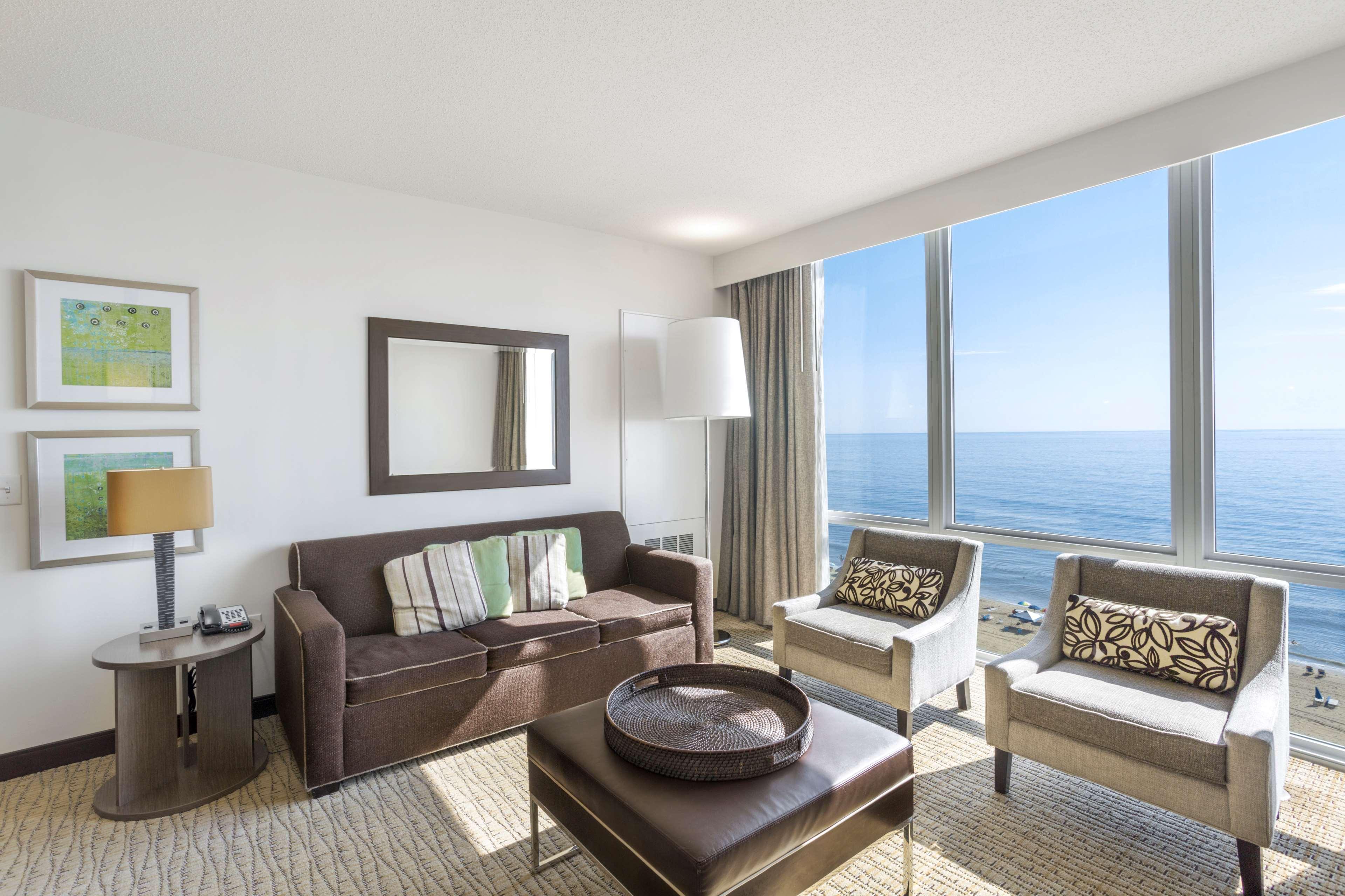 Hilton Vacation Club Oceanaire Virginia Beach Exterior foto